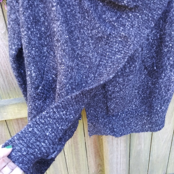 Sweater Cardigan with Metal Clasp - Picture 2 of 6